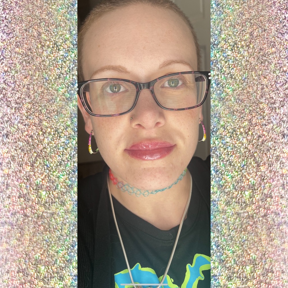 Meet your Posher, Posh